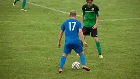 《范戴克力挺关键期：此刻出击，见证铁血稳定力！》