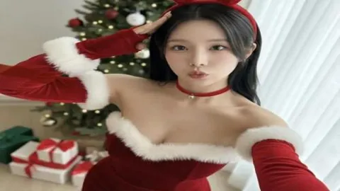 广州队“神秘小号”引发热议，卡纳瓦罗转战新任或背负巨额债务，球迷担忧情绪高涨。